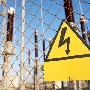 NFPA 70E - RIESGOS ELÉCTRICOS